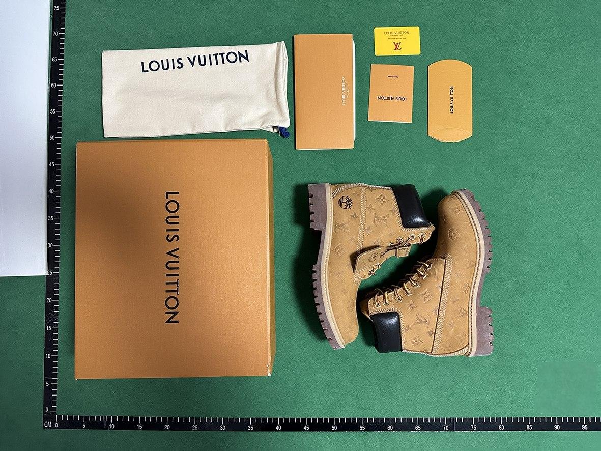  LV x Timberland    