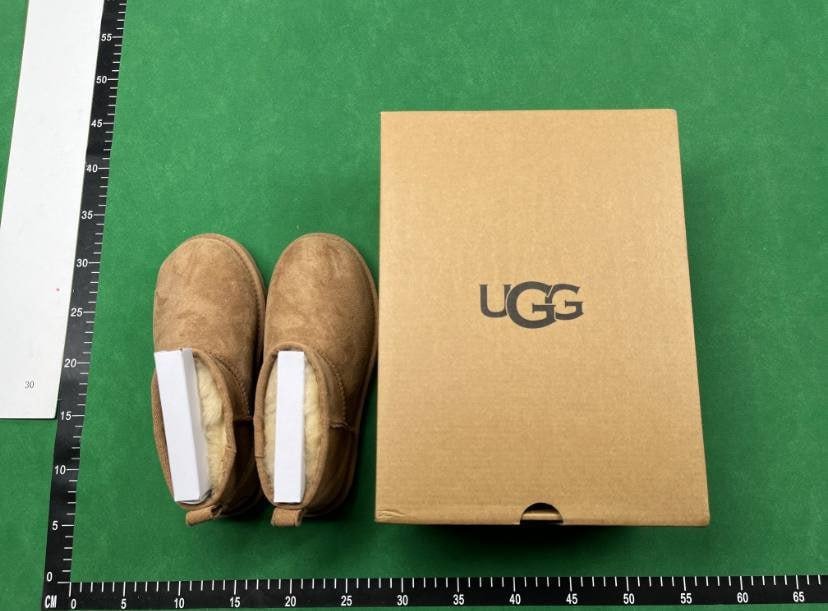 UGG boot&Tazz