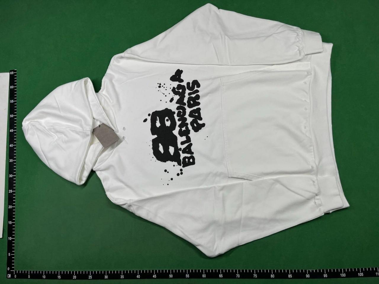 Balenciaga hoodie (36 CP)