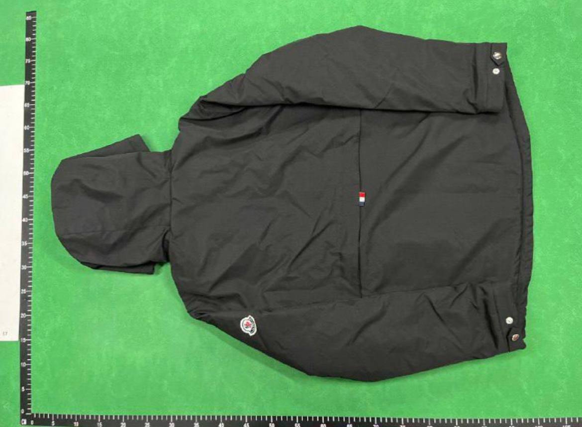 Moncler jacket 40style